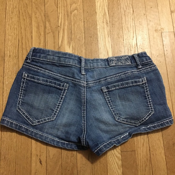 Reflex Premium Shorts - Picture 2 of 2